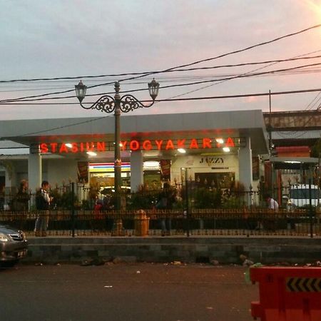 Setia Backpacker Hostel Jogjakarta Buitenkant foto