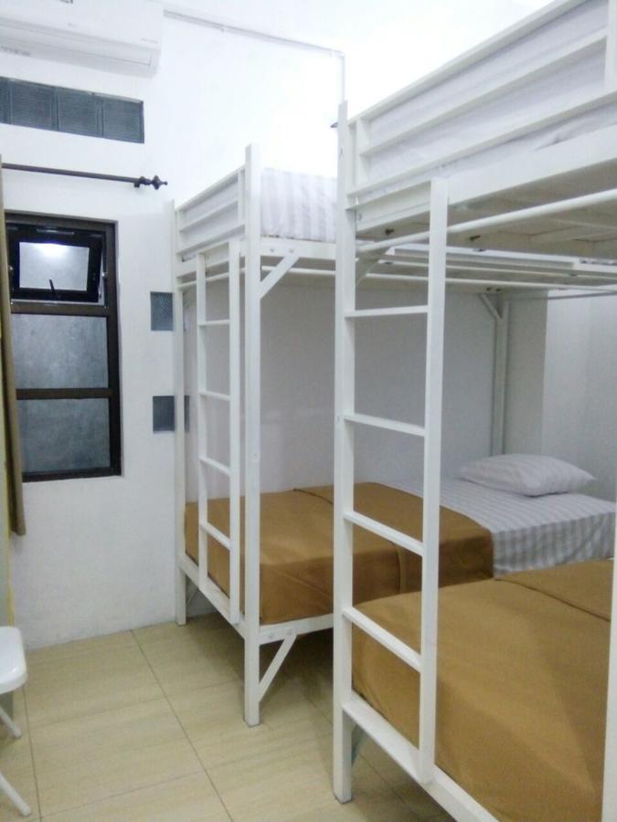 Setia Backpacker Hostel Jogjakarta Buitenkant foto