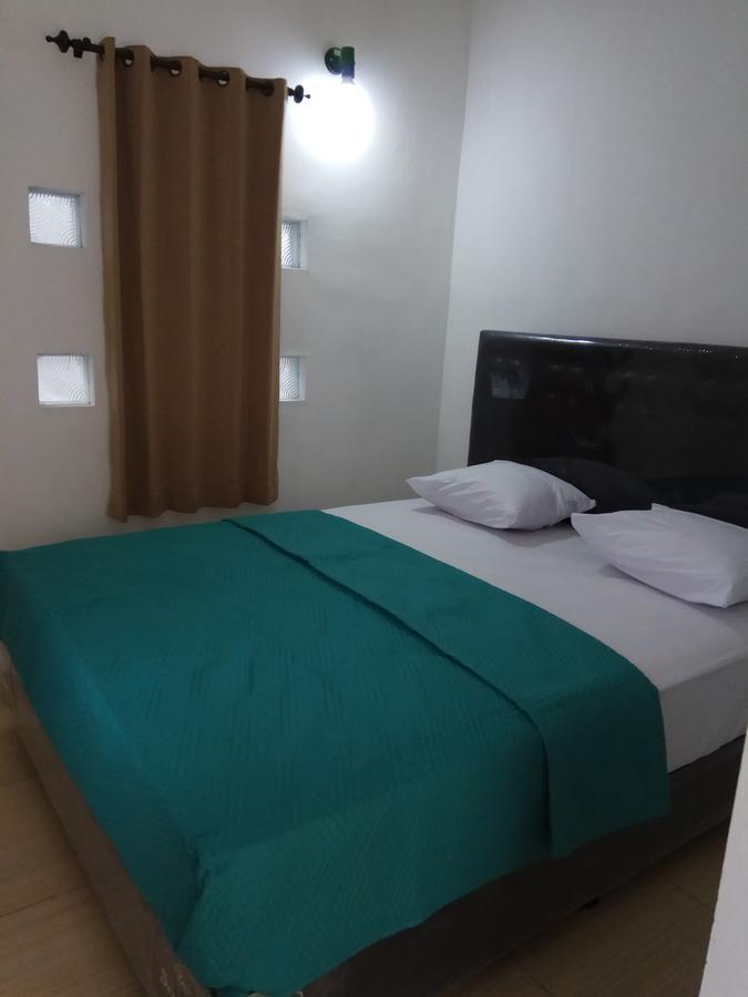 Setia Backpacker Hostel Jogjakarta Buitenkant foto