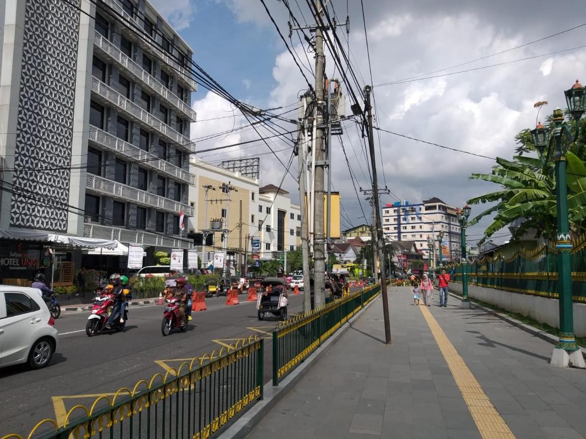 Setia Backpacker Hostel Jogjakarta Buitenkant foto